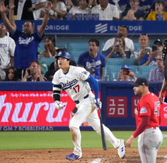 岡本24本　村上24本　大谷24本ｗｗｗｗｗｗｗｗｗ