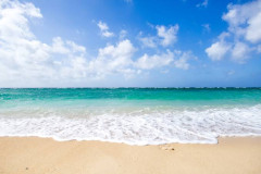 【動画】海にやってきた女の子、気温43℃で頭がおかしくなる