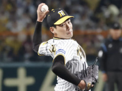 同点の延長12回裏で神宮のマウンド、ベンチには岩崎門別セベリーノ...誰送り込む？