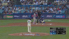 山本由伸ＶＳ吉田正尚の初対決　１打席目は見逃し三振　ＬＡでオリックス対決実現