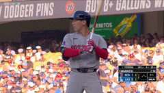 吉田 正尚　打率.260 4本 20打点 出塁率.336 長打率.372 OPS.708 wRC+98 WAR0.1