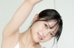 【画像】白の『Calvin Klein』とかいう意外性が高い下着wwwwww