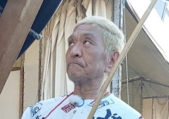 【悲報】松本人志さん、長年の夢を叶えて青森ねぶた祭で太鼓を叩く・・・