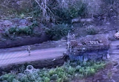 ストライカー装甲車を基にしたウクライナのモンスタートラックが、国家予備軍団の救出のため参戦参加！