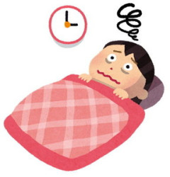 母が亡くなった次の日の夜中、ベッドで横向きに寝ていると嫌な気配を背中に感じ背後から両脇を抱えられ羽交い絞めにされた