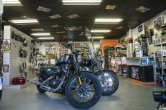 今日バイク買いたくてバイク屋に行ったんだけどさ…