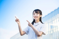 看護師のお姉さん「ここはちゃんと剥いて綺麗にしないとダメですからね我慢してくださいね...。」⇒♡♡
