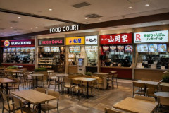 【画像】お前らが納得する理想のフードコートを考えたよ