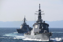 第二次大戦にイージス艦が4隻タイムスリップしたら