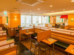 【悲報】絵師「サイゼにいた女児描いた!」👈クッソ大炎上