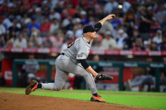 【悲報】ドジャース行きのスクーバルさん、涙「辛いです…タイガースが好きだから…」