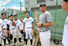【高校野球】「八王子旋風」なぜ起きた？　「弱い地域」変えた切磋琢磨の30年
