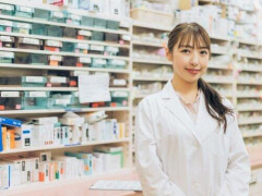 【悲報】門前薬局に2026年新設の減算、薬剤師の年収が下がる模様