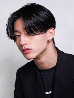 【画像】男のモテ髪型センターパート、昔のほうがかっこいい・・・