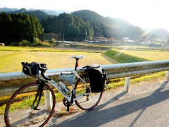 「自転車旅行」とかいう無意味な趣味www