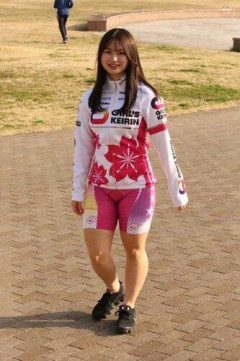 【画像】女性競輪選手の太もも、人をなぎ倒せそうだと話題にｗｗｗｗｗｗｗｗｗｗ