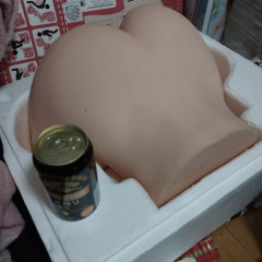【画像】仕事休みだから11kgあるオ◯ホと本気子作り交尾するぞ😡