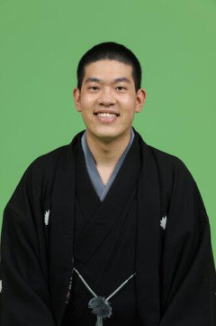 【悲報】落語家・柳家小はだ、清水良太郎の死後に小学生時代の被害体験を告白