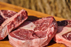 ガチで一年以上純粋な牛肉食べてない😟