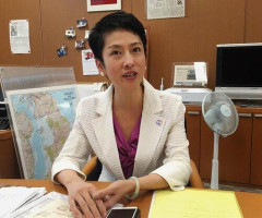 【定期】蓮舫氏「総理のヘリから合掌写真、止める人は誰もいなかったの？」「あまりにも愕然」・・・・・・・・・