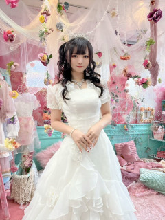 【画像】令和の女、容姿が良すぎる