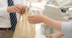 食料消費税1%ってスーパーの人やレジ対応で大変なことにならんか？