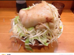 こういうラーメンて食べ切れるもんなの?