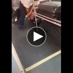 【悲報】クロンボさん、バスでふざけすぎて運転手さんに怒られるお前らの想像の1.2倍怒られる