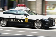 【衝撃】毎日新聞の女性記者、自宅で夫に包丁を向けた疑いで逮捕
