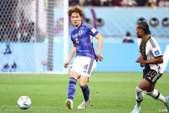 【困惑】川口春奈と結婚した板倉滉、「めっちゃモテる」と持ち上げられる