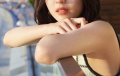 【画像】磯山さやかのガチで柔らかそうなお乳wwwwwww
