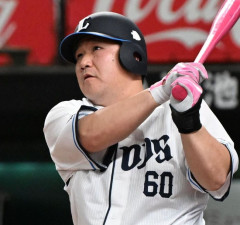 西武、中村剛也（42）が一軍合流！