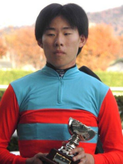 【衝撃】JRA高杉吏麒（20）騎手、デビュー3年目で38勝もフリー転向へ