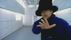 「Virtual Insanity」30年越しの“公式和訳“が公開される