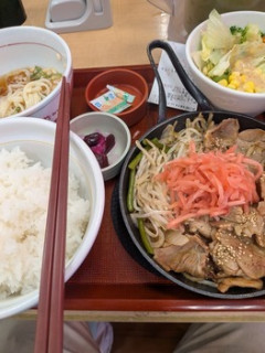 ワイのご機嫌な昼食にいくら出せる？（※画像あり）