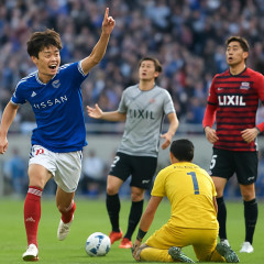 Jリーグ開幕戦、前年王者・鹿島が劇的逆転勝利 横浜FMは16歳が先制弾…3得点関与も敗戦   |  うおおおあお