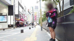【画像】トー横少女(15)｢小4から家出、中1からパパ活、パパ活月収60万円。｣