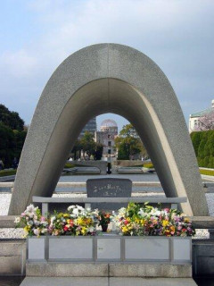 【唖然】イスラエル政府元高官さん「日本よ、原爆式典とか被害者面やめね？中国人虐殺したくせに」・・・・・・・・・