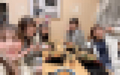 【画像】きしめんで女子会する名古屋女子、こうなってしまうｗｗｗｗ