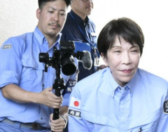 【画像】高市さんのプロモーションビデオ、結構気合が入っていたｗｗｗｗｗ高級機材で手ブレ対策ばっちり