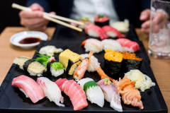 【速報】140kg俺、はま寿司で食いまくるｗｗｗｗｗｗｗ（※画像あり）