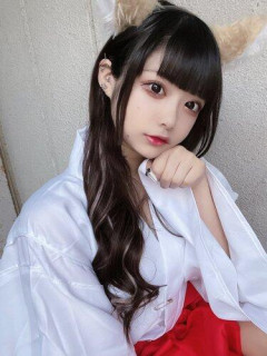 【画像】こんな巫女さんにたくさん出してと言われたら！？