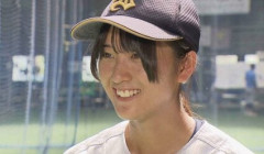 【悲報】仙台育英のマネージャー、首をひねっただけでなぜかウインクしたことにされてしまうｗｗｗ
