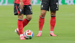 【サッカー】韓国サッカー協会の外国人審判員への性接待疑惑、日本人審判も含まれると報道 「Jリーグの審判を統括する人物」