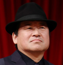 【悲報】佐藤二朗さん、Ｘを更新「妻から『ハグでもしてみっか』と言われました」ｗｗｗｗｗｗｗｗｗｗ