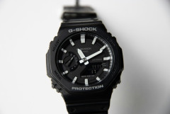 おすすめのG-SHOCK教えろ。それ買う。ちな現場仕事