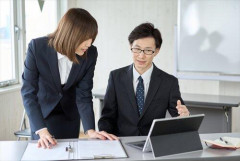【悲報】上司「新人マジ使えねー教えなきゃ何にも出来ないゴミ」