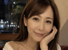 【画像】44歳人妻「こんなおばさんでいいの…？」