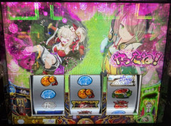 隣の臭デブキング貧乏揺すり背中のけぞりキョロ厨カンスケデブがウザすぎて心が折れそう…