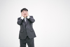 【悲報】ワイの家、壁の裏からカサカサ音がして終わるwwwww
